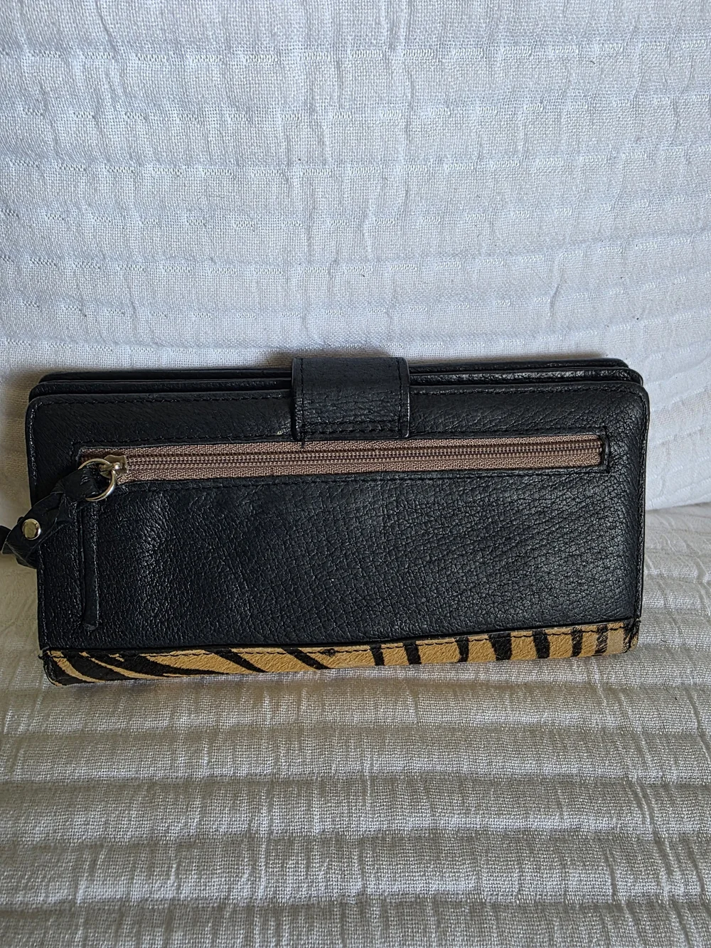 Cabela's 30 30 Win Wallet in Black and Tan